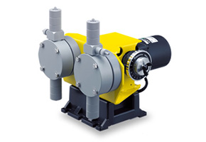 Diaphragm metering pump
